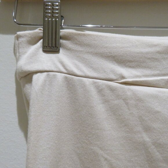 GEEL Mila Tube Top in Oat 90s Minimalist Stretch Neutral Granola - Size XS NWT - Picture 11 of 13